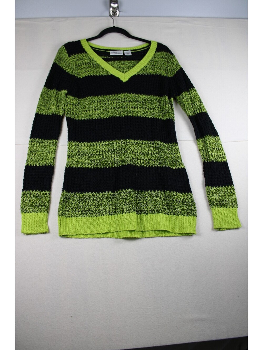 Vintage Allison Brittney Green & Black Distressed Grunge Crochet Style Sweater